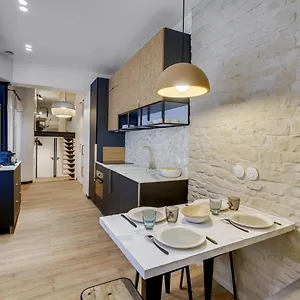 Appartement 194 Maison Parisienne